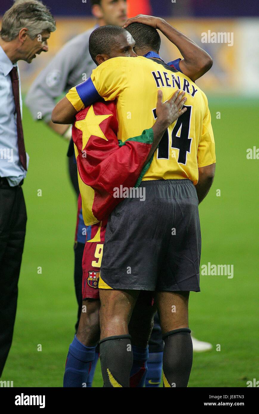 SAMUEL ETO'O ET THIERRY HENRY ARSENAL BARCELONE V STADE DE FRANCE PARIS FRANCE 17 Mai 2006 Banque D'Images