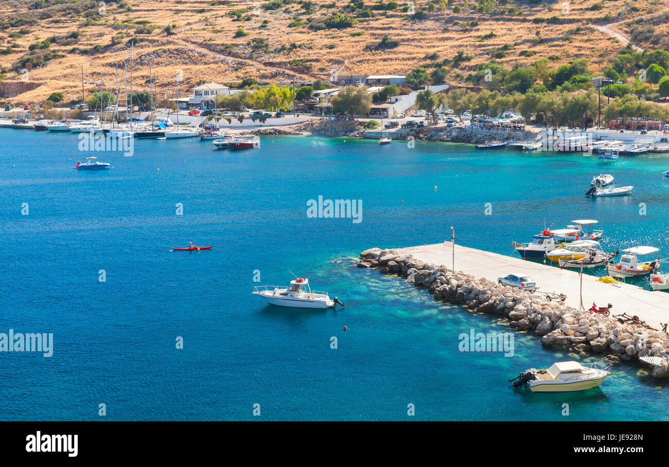 Port d'Agios Nikolaos. L'île de Zakynthos, Grèce. Destination touristique populaire pour les vacances d'été Banque D'Images