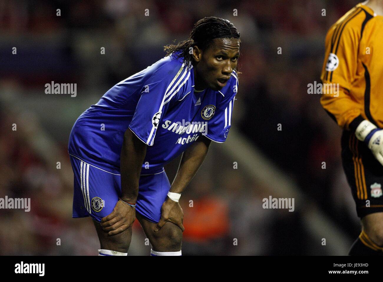 DIDIER DROGBA CHELSEA V LIVERPOOL ANFIELD LIVERPOOL ANGLETERRE 01 Mai 2007 Banque D'Images