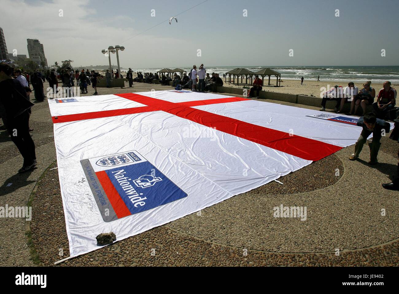 ST.GEORGE'S FLAG À TEL AVIV ISRAËL V ANGLETERRE RAMAT GAN STADIUM TEL AVIV ISRAËL 24 Mars 2007 Banque D'Images