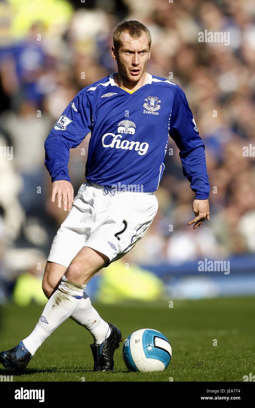 TONY HIBBERT FC Everton GOODISON PARK LIVERPOOL ANGLETERRE 20 Octobre 2007 Banque D'Images