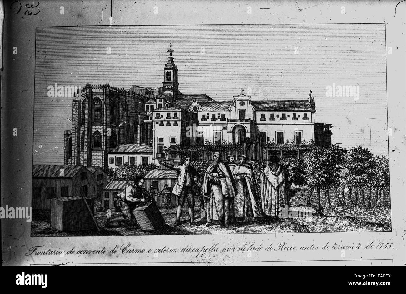 Cette image historique montre la façade du Convento do Carmo et l'extérieur de la Capela-Mor, situé près de Rossio, avant le tremblement de terre de 1755 à Lisbonne. L'architecture reflète la conception de la ville avant le tremblement de terre. Banque D'Images