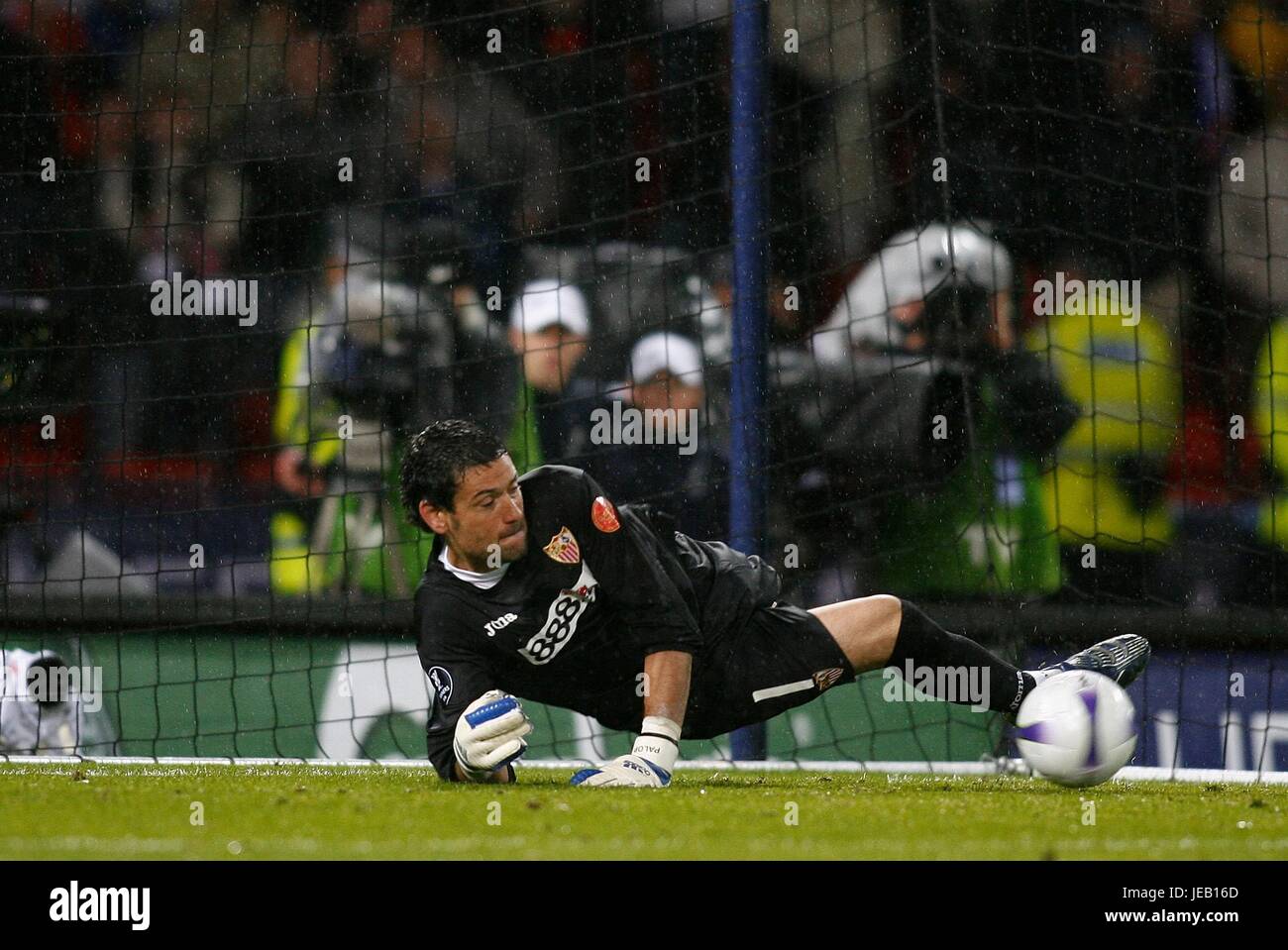 ANDRES PALOP ENREGISTRE DE MORT ESPANYOL V SEVILLA HAMPDEN PARK GLASGOW ECOSSE 16 Mai 2007 Banque D'Images