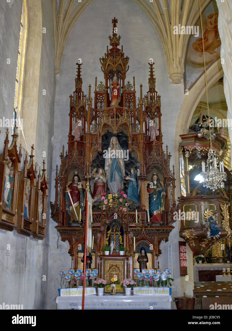 2013.04.24 - Haidershofen - Pfarrkirche hl. Severin und Friedhof - 20 Banque D'Images