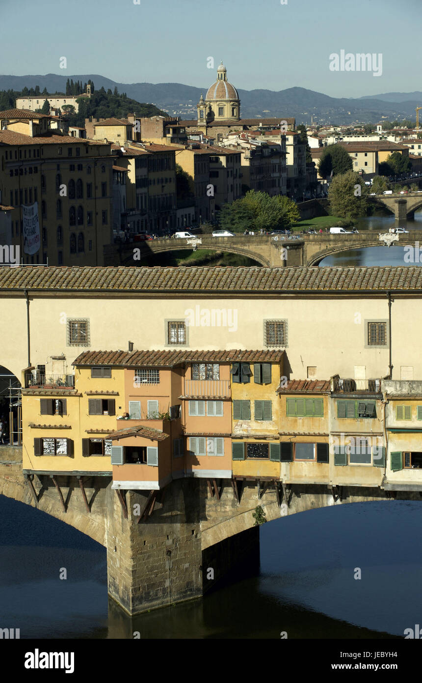 Italie, Toscane, Florence, Ponte Vecchio avec maisons, Banque D'Images