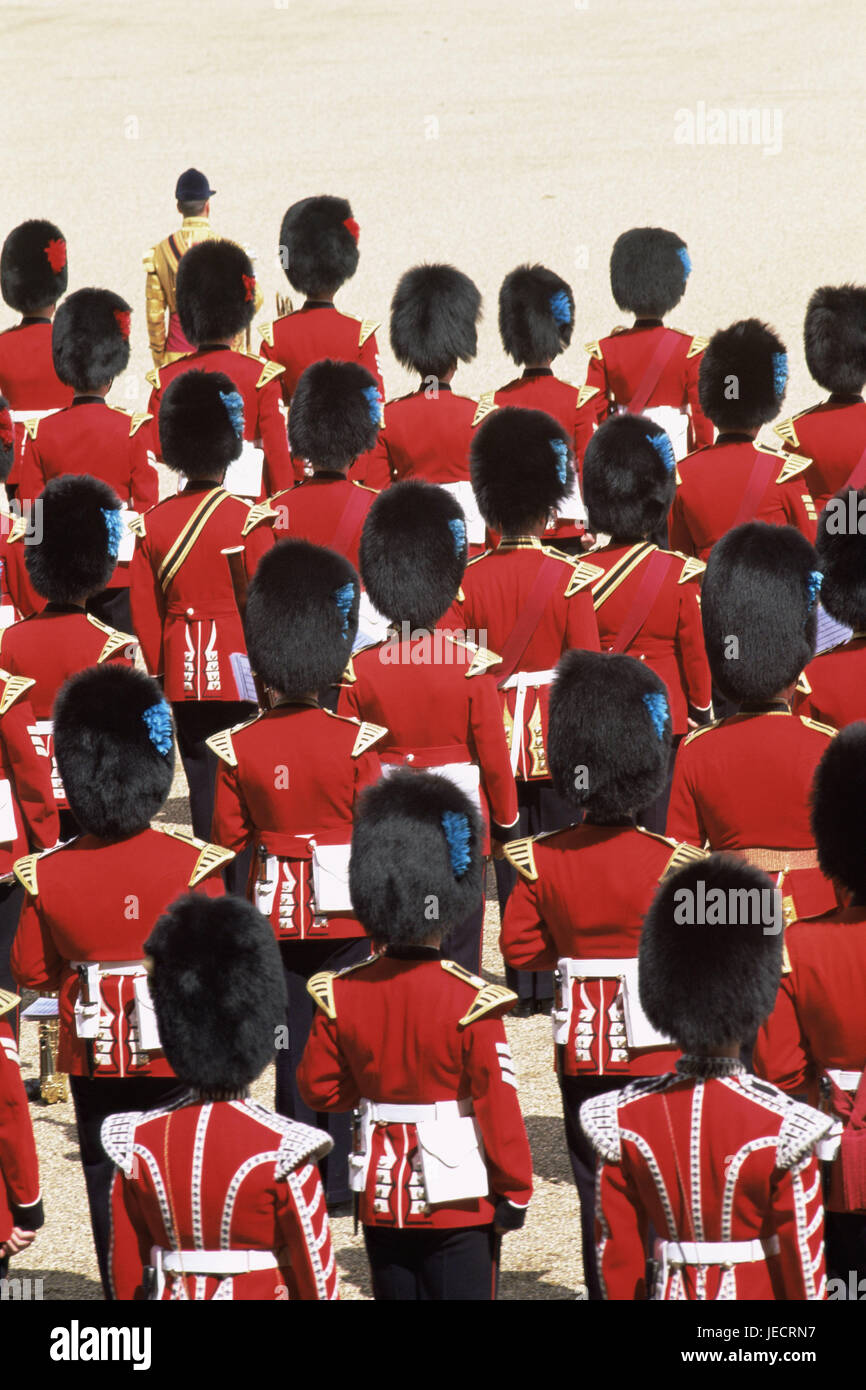 Grande Bretagne, Londres, Buckingham Palace, enregistrer, 'Parade la couleur', soldat, vue de dos, l'Angleterre, capitale, Enregistrer, Enregistrer anniversaire militaire, personne, d'hommes, Garde côtière canadienne, la gendarmerie royale, garde, gardes, soldat, hommes, uniforme, purger, horse, rendez-vous, motion, marchant au pas, cérémonie, tradition, éveillé, soldat, l'attraction, attraction touristique, l'endroit d'intérêt, l'icône, la discipline, la fierté, l'ordre, la représentation, Banque D'Images