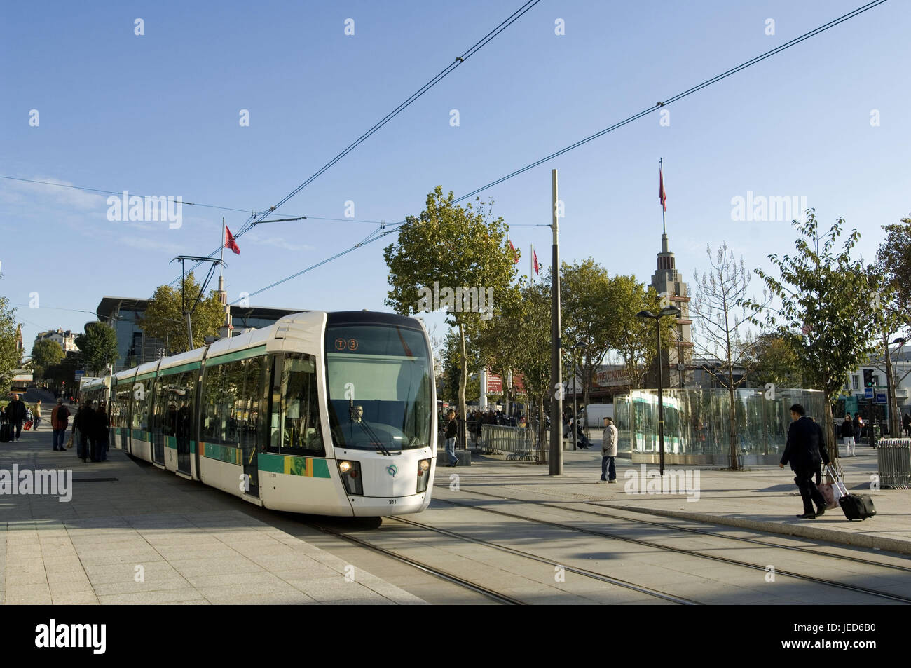 France, Paris, Porte de Versailles, entrée, Parc des Expositions, tramway  Photo Stock - Alamy