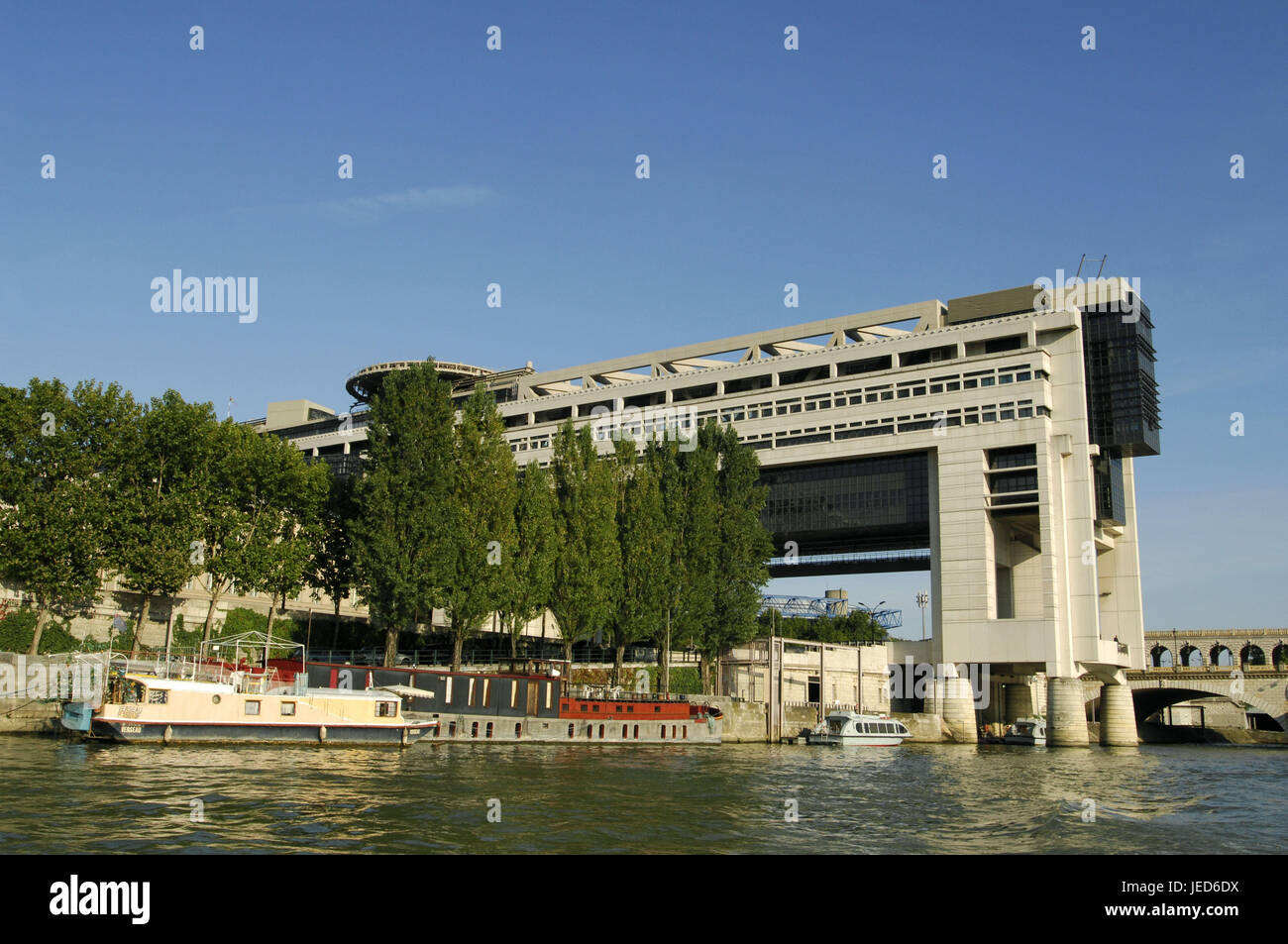 France, Paris, Bercy, ministère de l'Economie et des finances, son flux, les navires, Banque D'Images