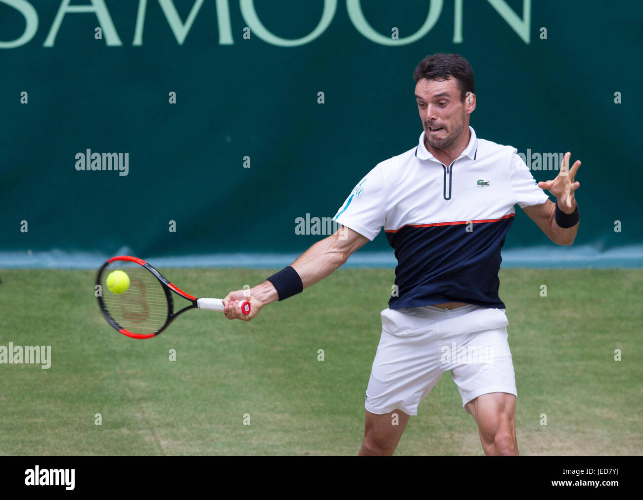 Roberto Bautista Agut d'Espagne en action à la 25e Gerry Weber Open à Halle. Banque D'Images