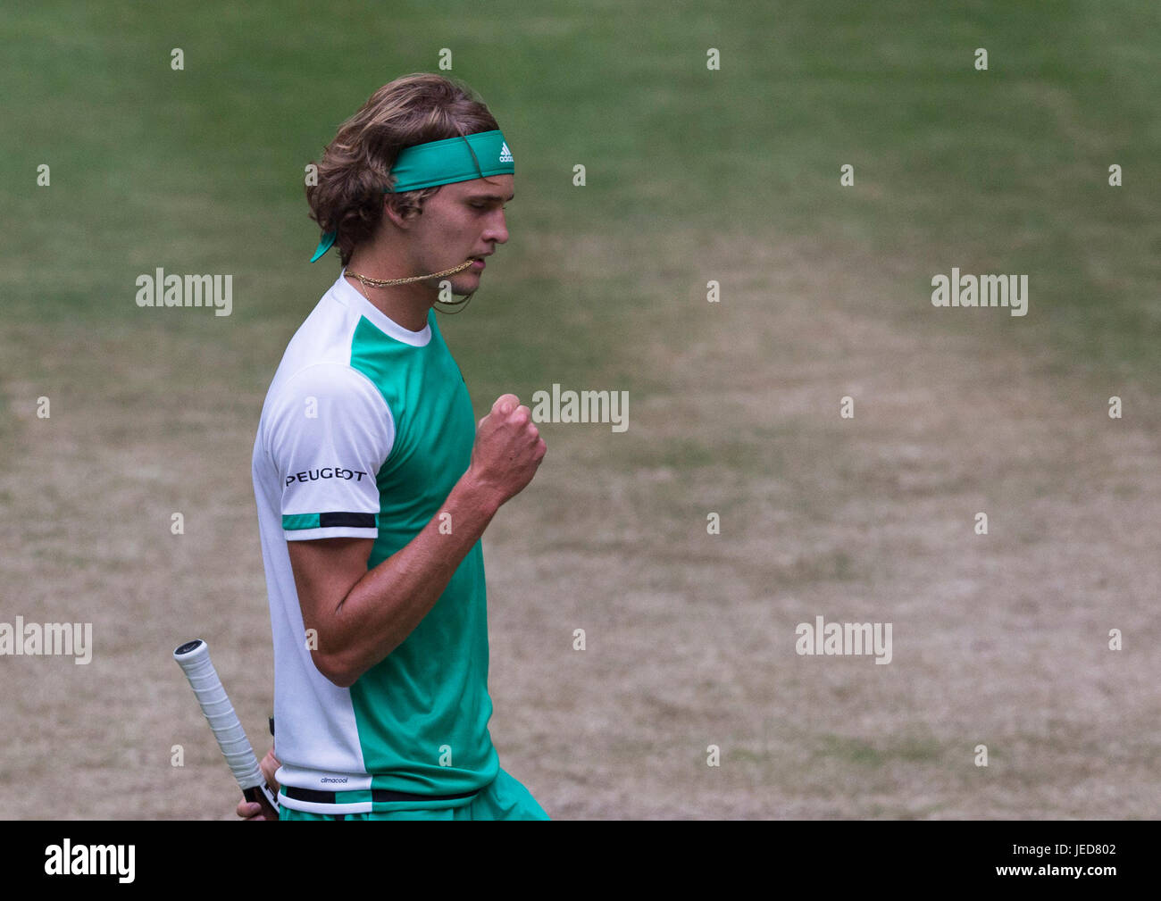 Alexander Zverev de l'Allemagne en action à la 25e Gerry Weber Open à Halle. Banque D'Images