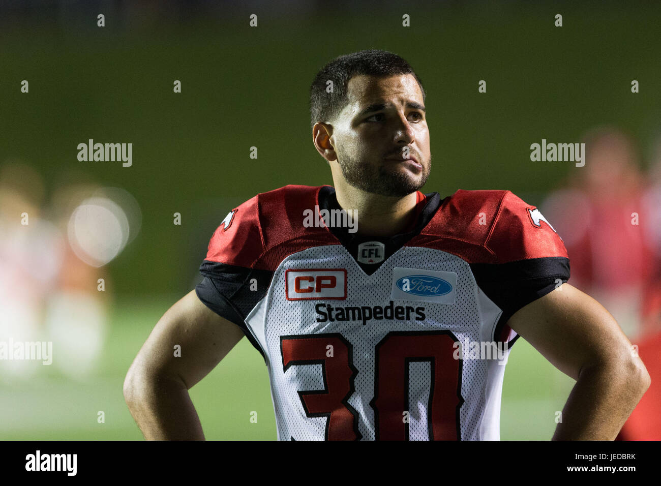 Le double d'heures supplémentaires. 23 Juin, 2017. Stampeders de Calgary kicker Rene Paredes (30) au cours de la CFL match entre les Stampeders de Calgary et Ottawa Redblacks à TD Place Stadium à Ottawa, Canada. Les chercheurs d'or et liée à Redblacks 31-31 double des heures supplémentaires. Daniel Lea/CSM/Alamy Live News Banque D'Images