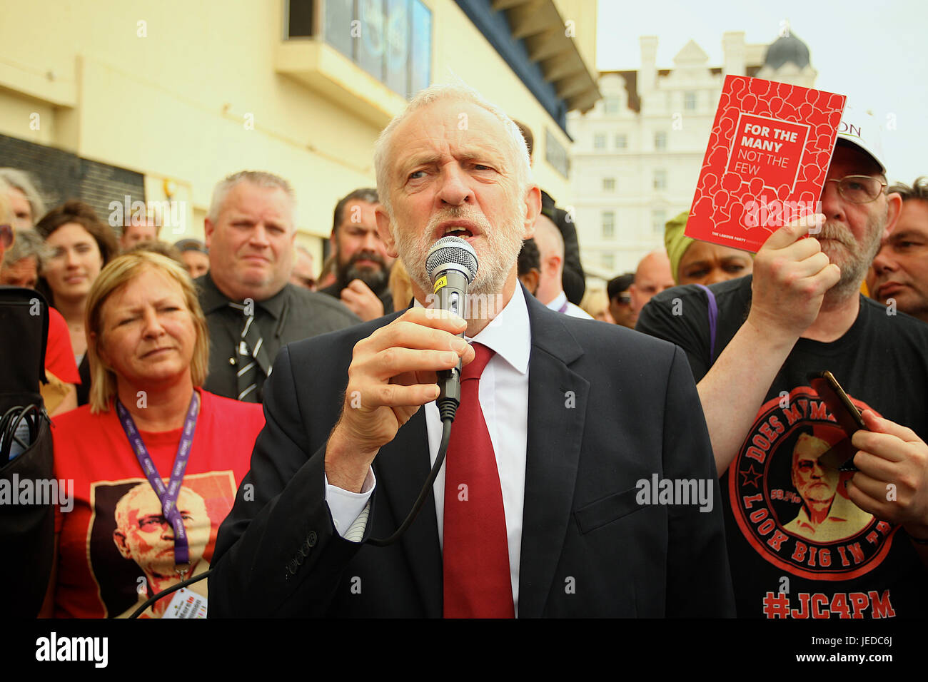 Jeremy Corbyn donne aux discours à la Conférence de l'unisson à Brighton Banque D'Images