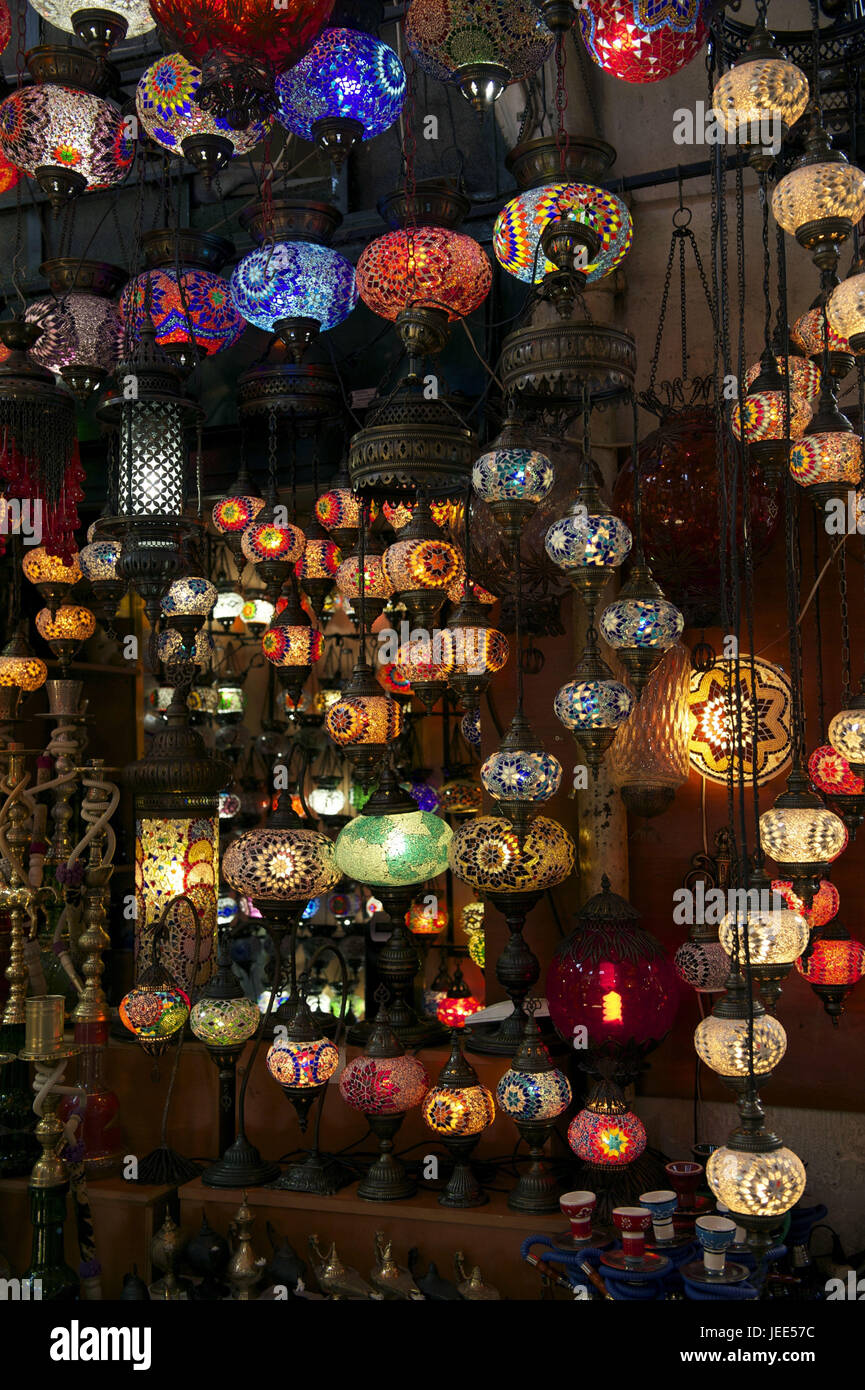 La Turquie, Istanbul, partie de la ville de Sultanahmet, le grand bazar, Kapali Carsi, lampions, Banque D'Images