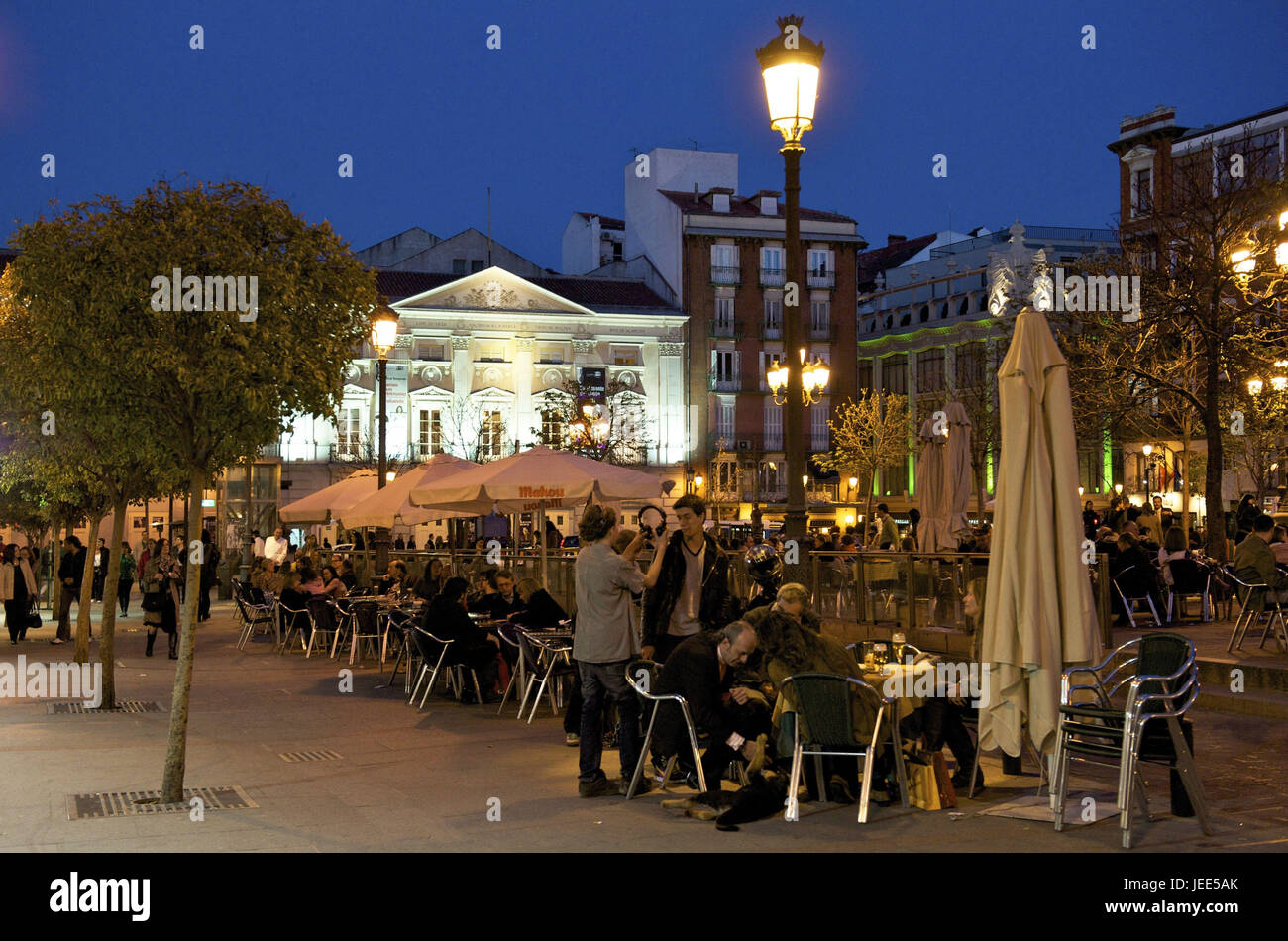 Espagne, Madrid, à appeler de Huertas, ses cafés sur la Plaza Santa Ana, Banque D'Images
