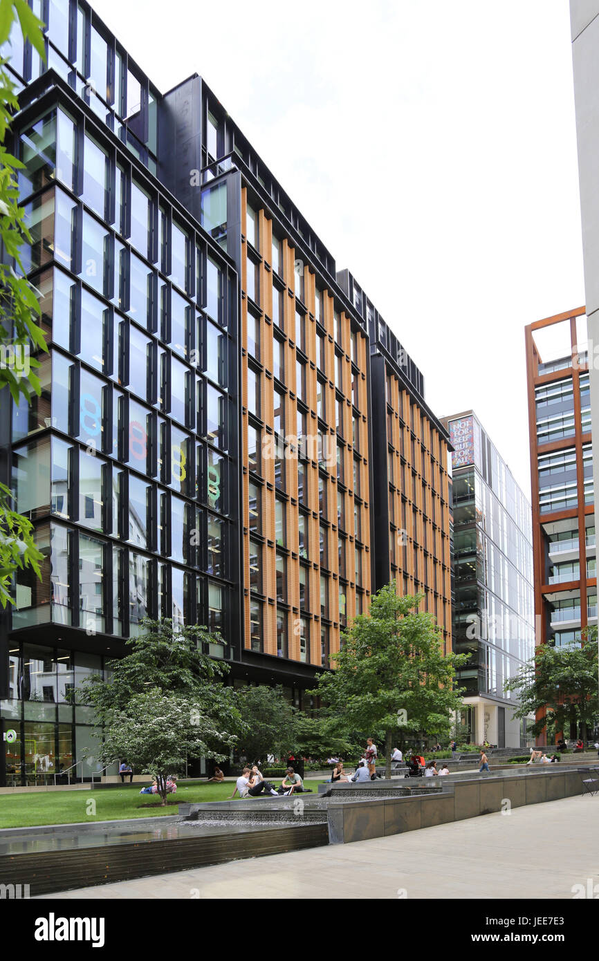 Square, Londres St Pancras. Développement du nouveau bureau à côté de la gare internationale de St Pancras. Accueil à Google's new London AC Banque D'Images