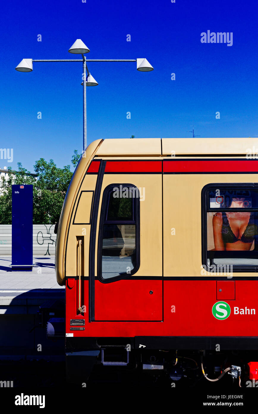 La gare S-Bahn de Berlin Banque D'Images