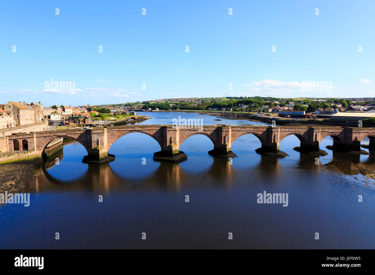 Le Vieux Pont, Berwick upon Tweed. Plus au nord de la ville. Englands Banque D'Images