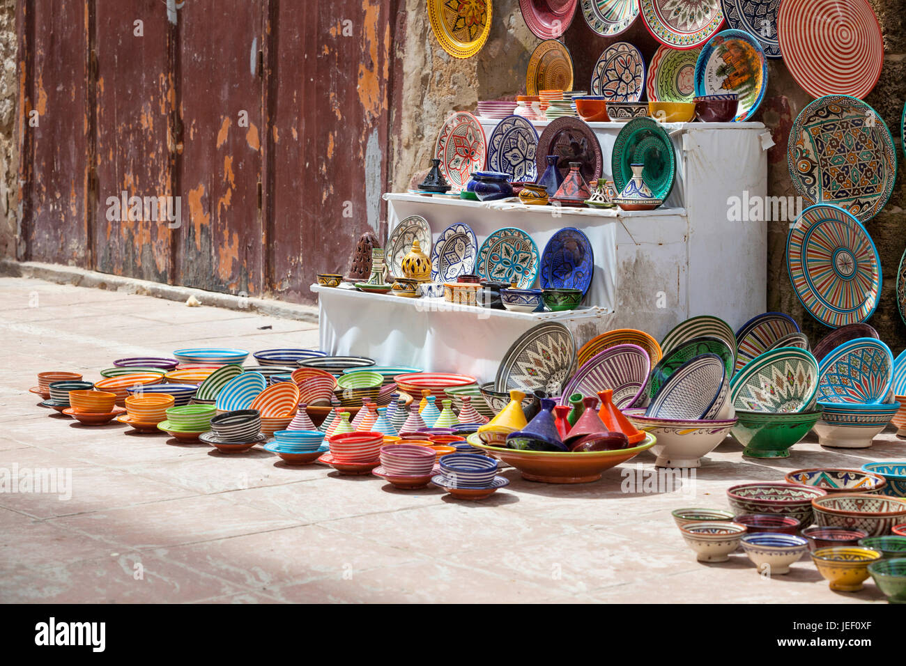 La poterie marocaine pour la vente dans les souks de la vieille médina, Essaouira Banque D'Images