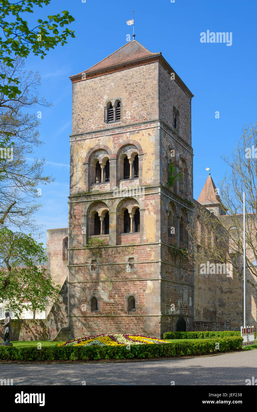 Catharine tower, Bell Tower, 12e siècle, à l'arrière de l'abbaye en ruine, Hersfeld monastère, Luther site, Bad Hersfeld, Hesse, Allemagne Banque D'Images