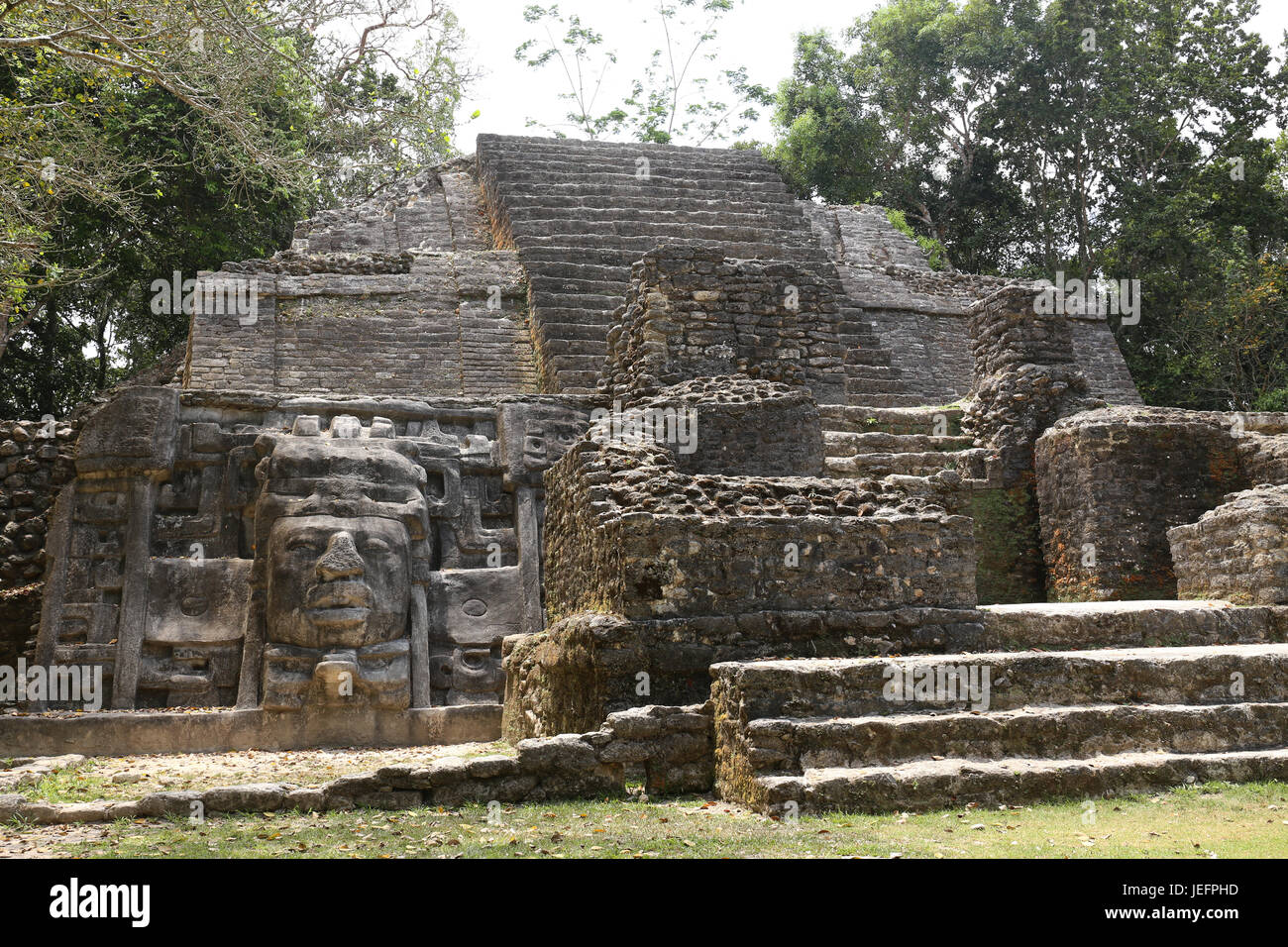 Les ruines Lamanai au Belize Banque D'Images