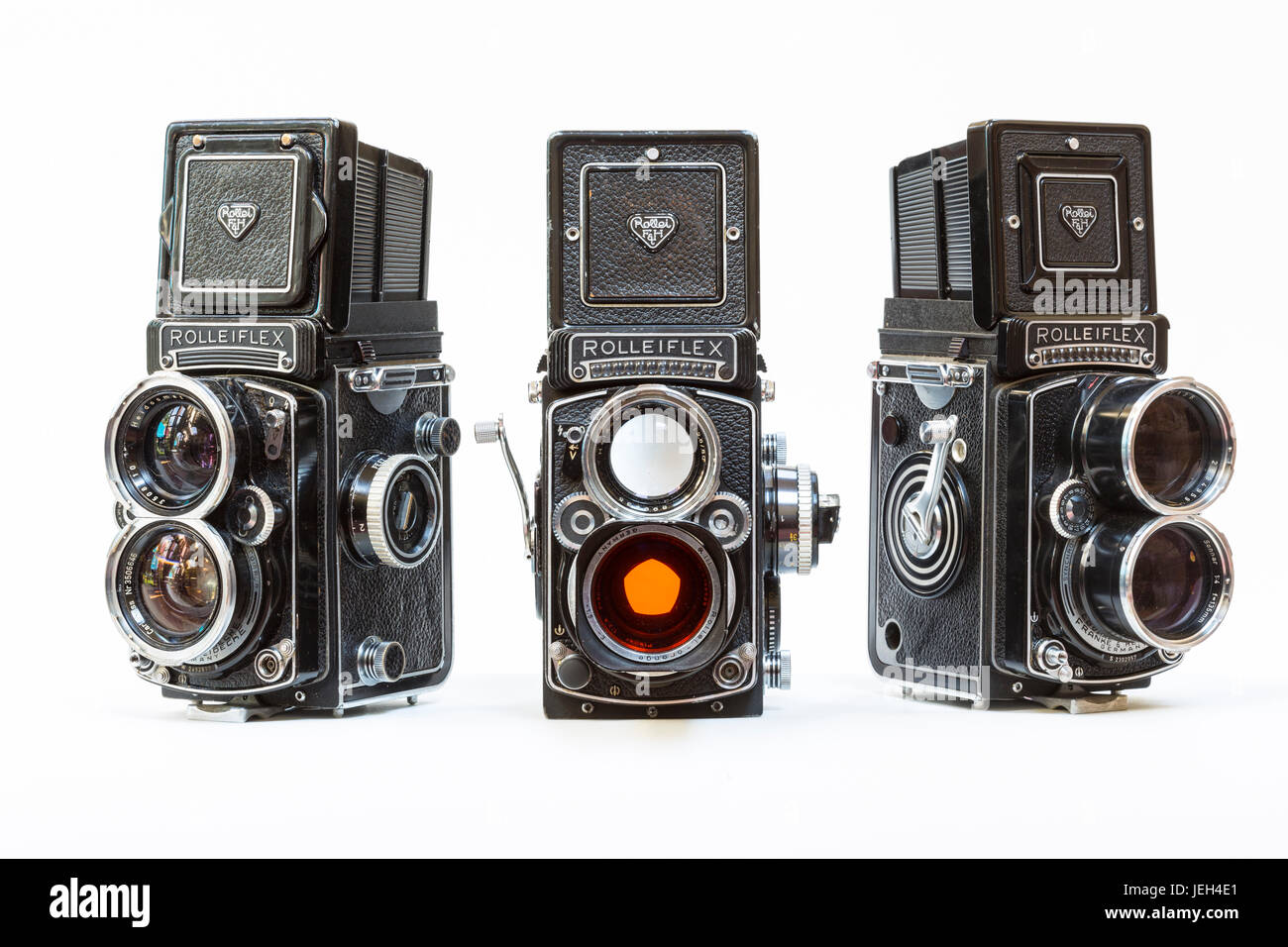 Un trio de 1960 Rolleiflex professonal photographes film caméras utilisées dans les années 1960. L-R, RolleiTLR 2.8F Rollei Wide et un télé Rollei. Banque D'Images