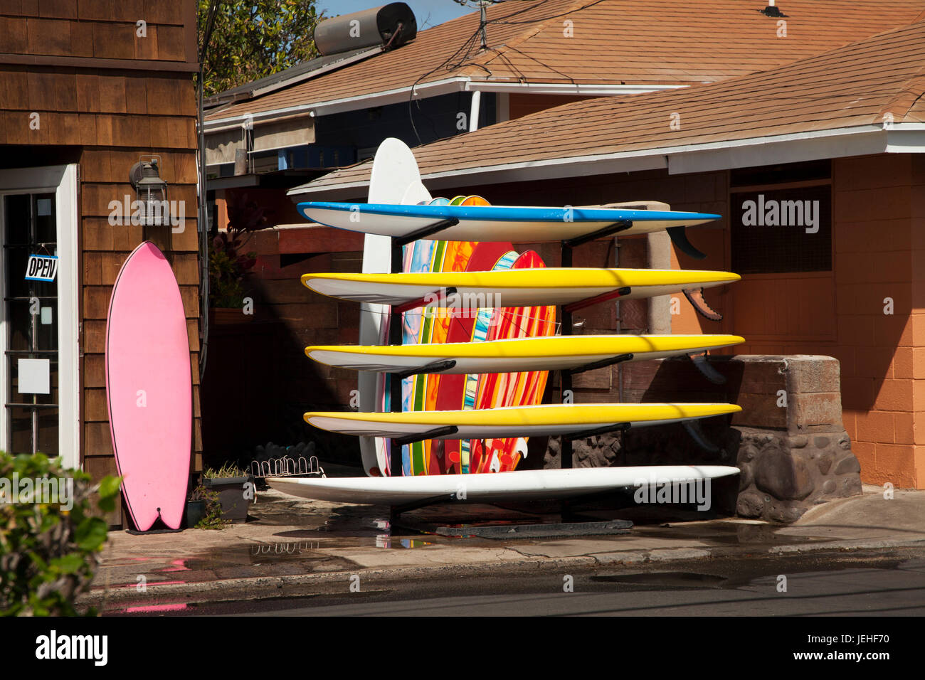 Planche de surf shop ; Lahaina, Maui, Hawaii, United States of America Banque D'Images