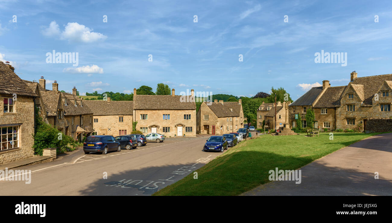 Guiting Power Village Green, Cotswolds, Royaume-Uni Banque D'Images