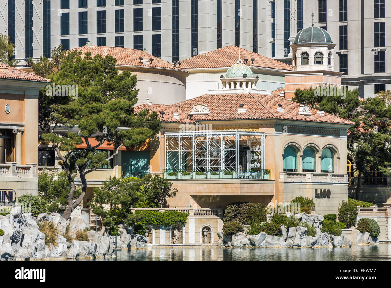 Boutiques et fontaine d'eau au Bellagio Hotel and Casino Banque D'Images