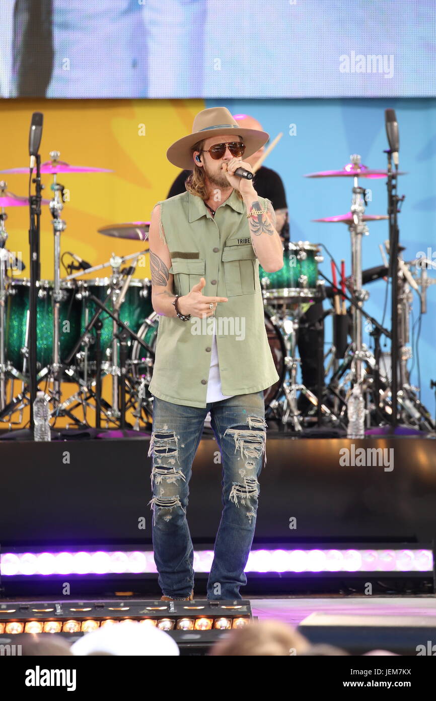 Floride Géorgie Line et Nelly effectuer sur ABC "Good Morning America", une série de concerts d'été 2017 avec : Tyler Hubbard Où : New York, New York, United States Quand : 26 mai 2017 Banque D'Images