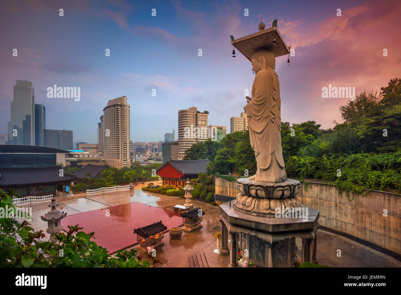 Séoul. Vue de Séoul du Temple de Bongeunsa dans le district de Gangnam de Séoul, Corée. Banque D'Images