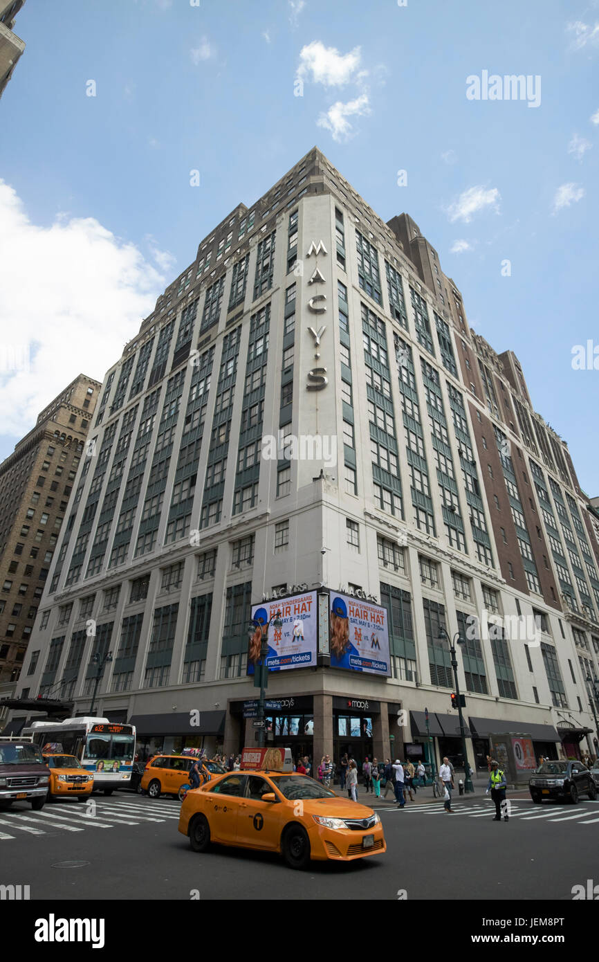 Macys department store 7e Avenue et 34th Street New York City USA Banque D'Images