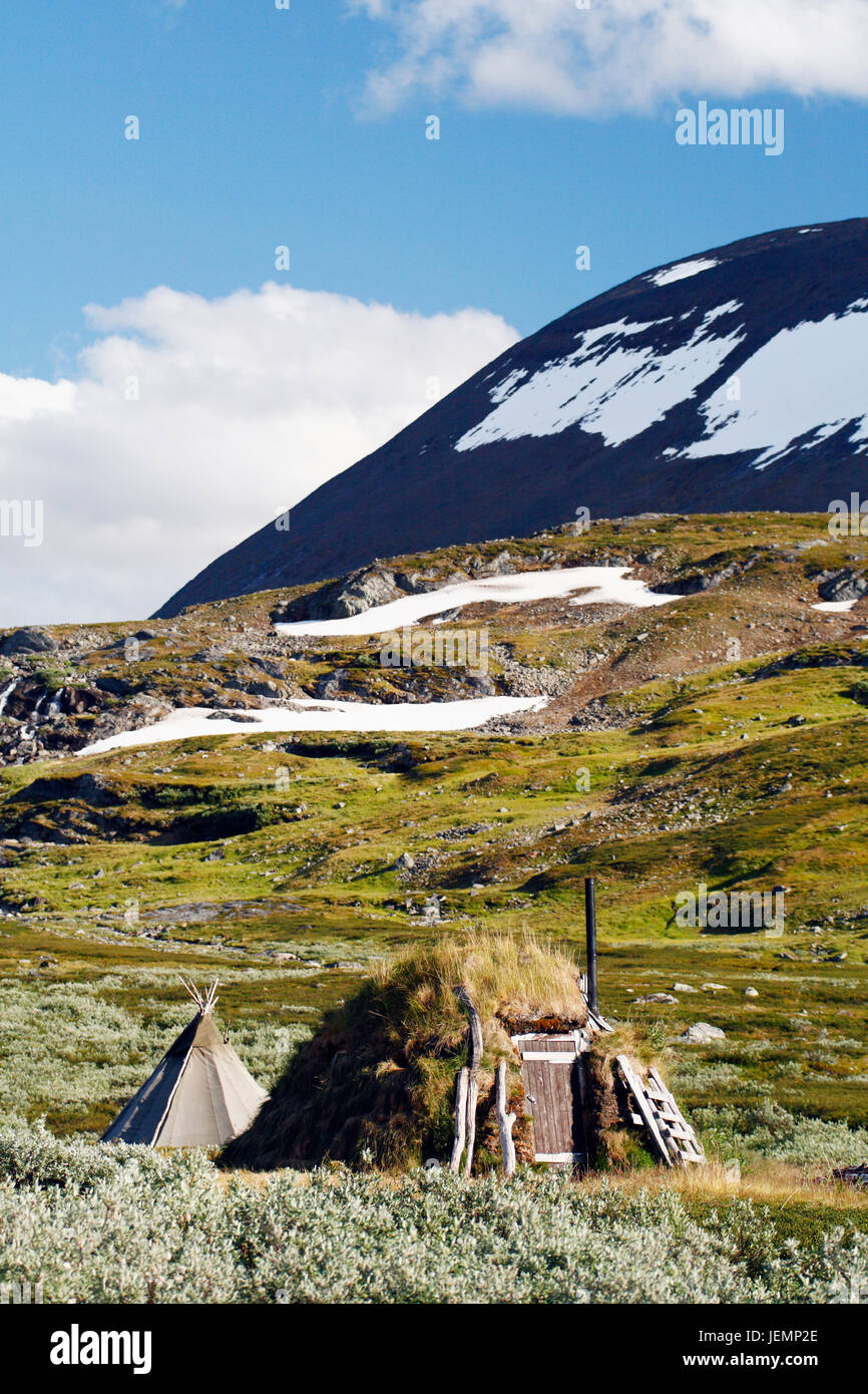 Dans les montagnes de l'étang Banque D'Images Dans les montagnes de l'étang Banque D'Images