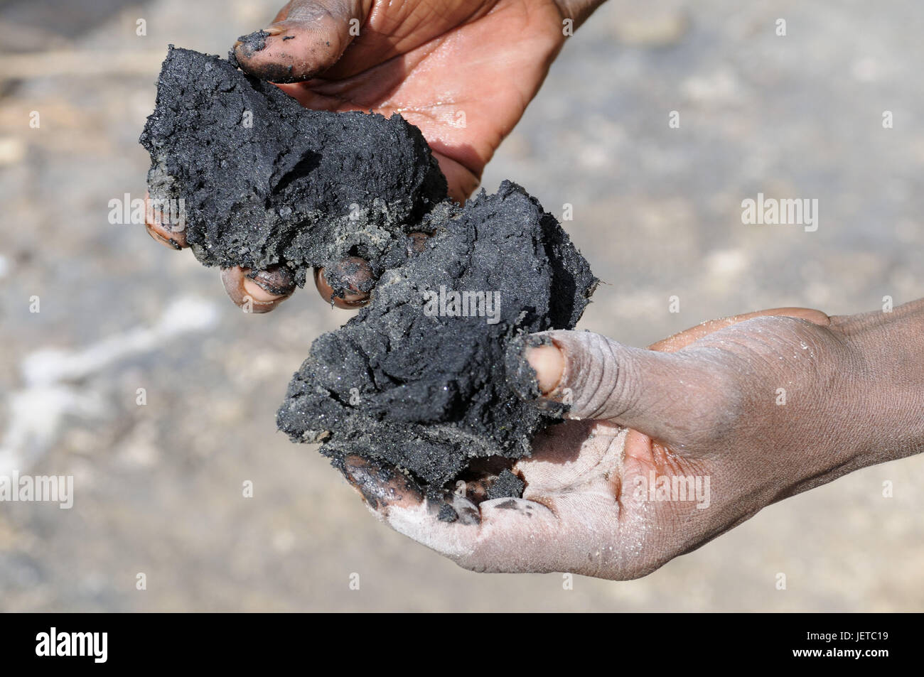 Sel noir, el Sod cratère, au sud de l'Ethiopie, Banque D'Images