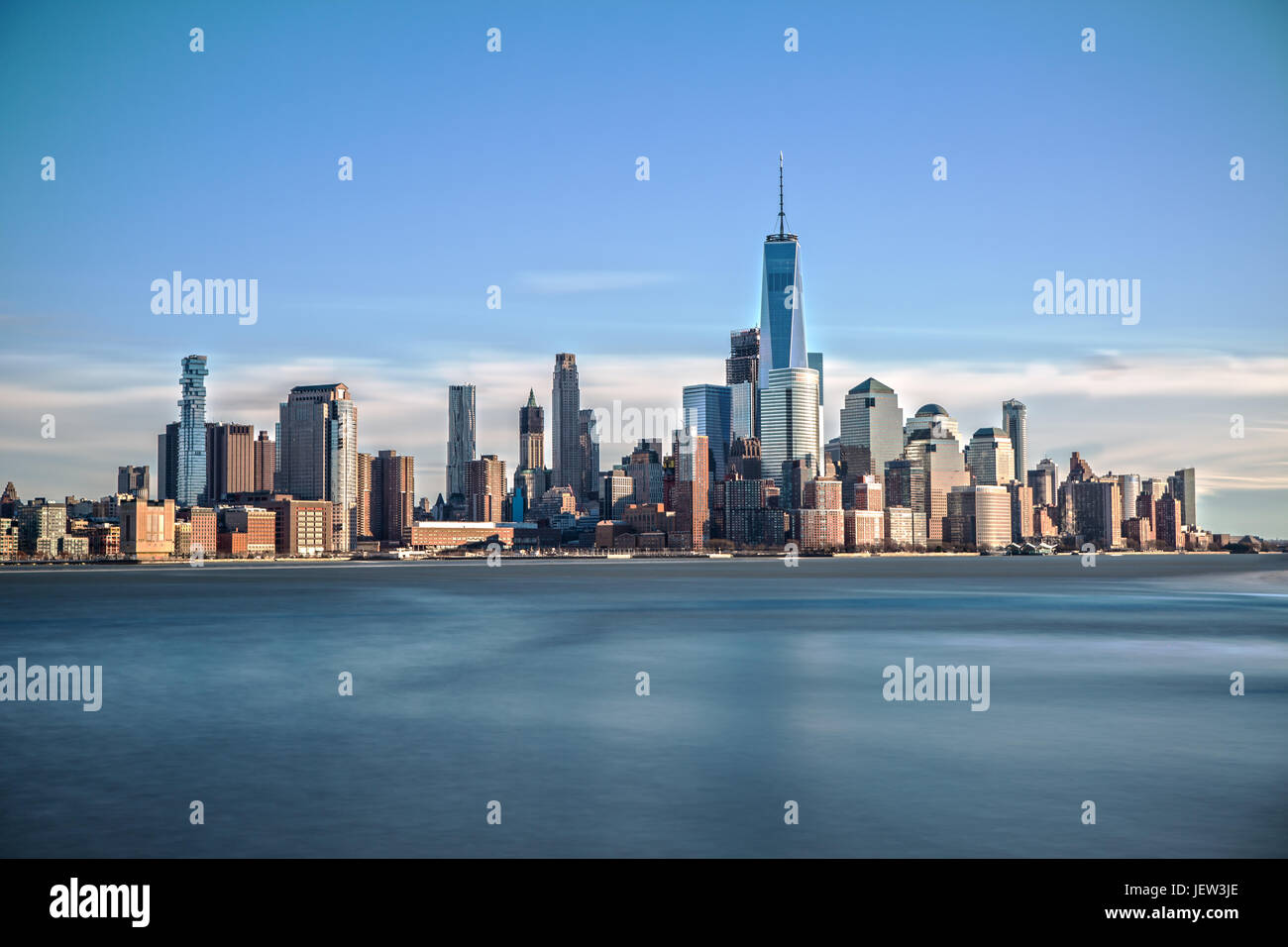 Le centre-ville de Manhattan longue exposition Banque D'Images