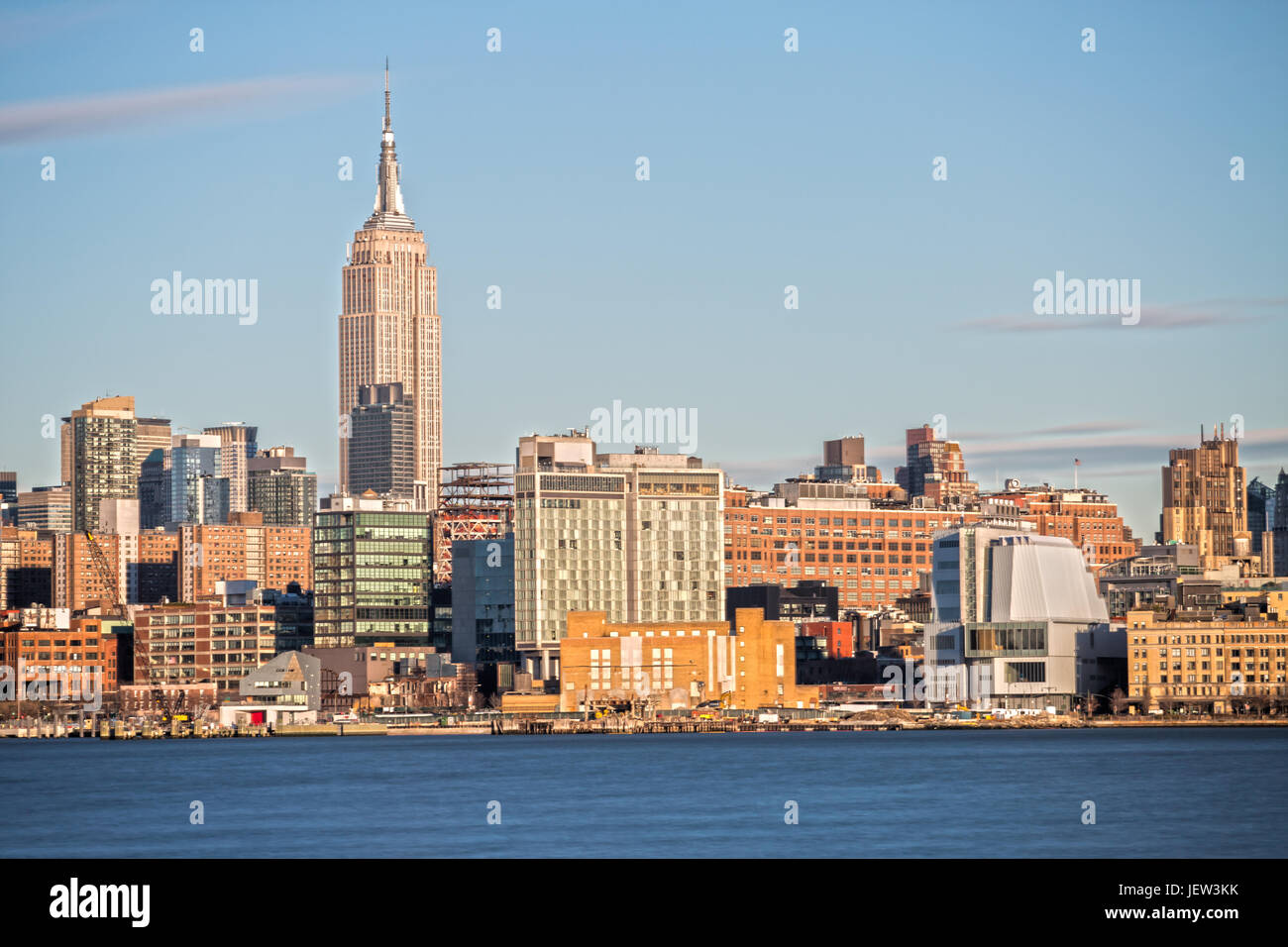 Empire State Building et Manhattan vu de Hoboken Banque D'Images