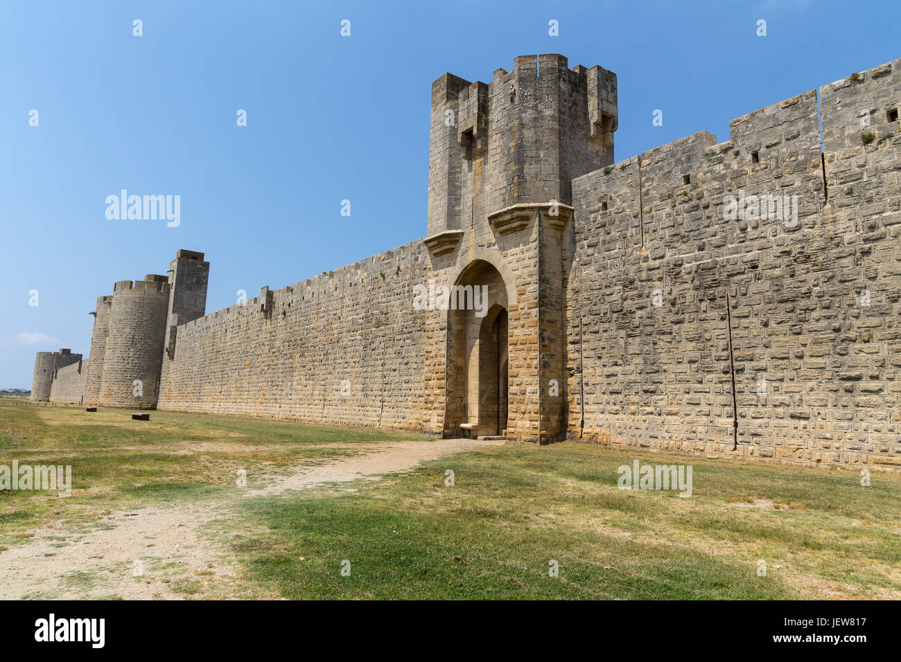 Mur de défense à Aigues-Mortes, Languedoc-Roussillon, France. Banque D'Images