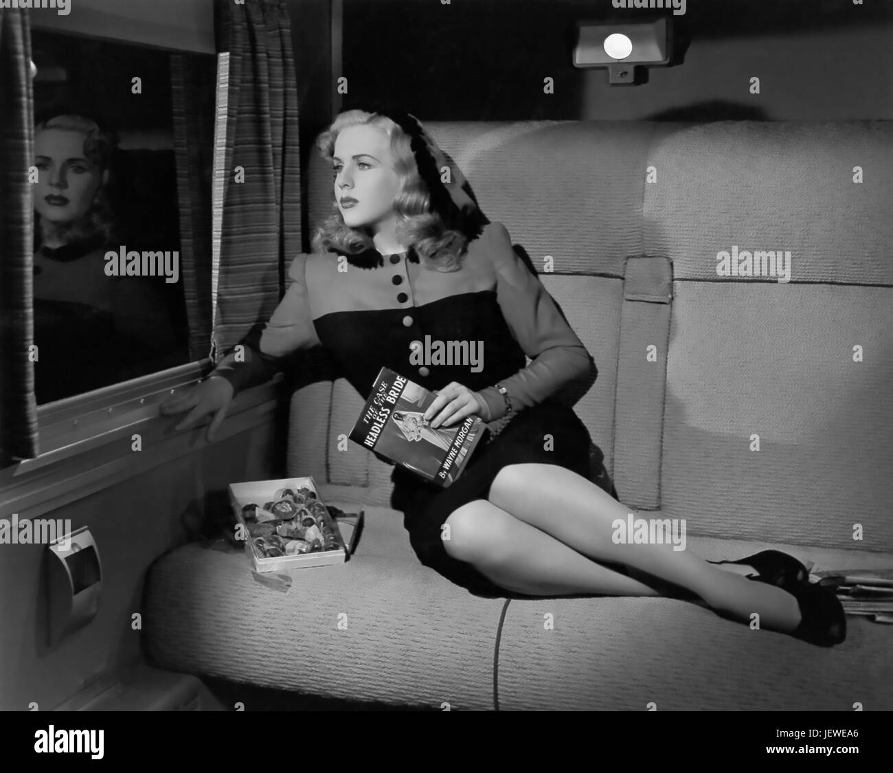Dame SUR UN TRAIN 1945 Universal Pictures film avec Deanna Durbin Banque D'Images