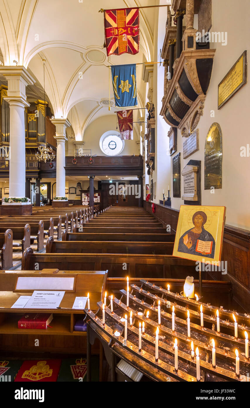 À la cathédrale de Derby, de cathédrale de Tous les Saints, dans la ville de Derby, à l'East Midlands, Angleterre, Royaume-Uni. Banque D'Images