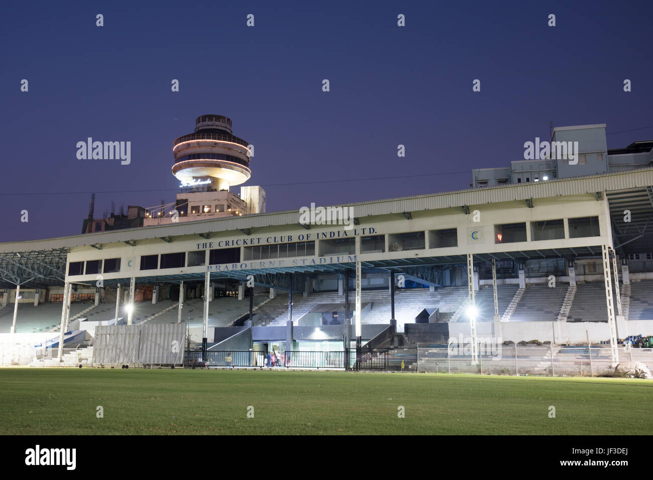 Le célèbre Club de Cricket de l'Inde, Brabourne Stadium sur une soirée d'été Banque D'Images