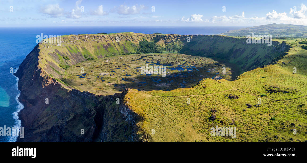 Volcan Rano Kau sur l'île de Pâques, Chili Banque D'Images