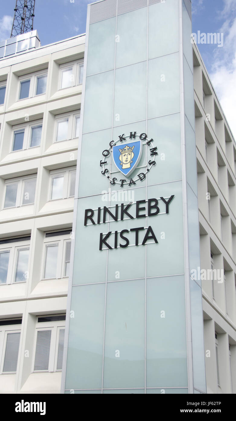 Stockholm, Suède - le 11 juin 2017. L'immeuble où le bureau d'administration du district de Rinkeby Kista est situé, dans le nord-ouest de Stock Banque D'Images