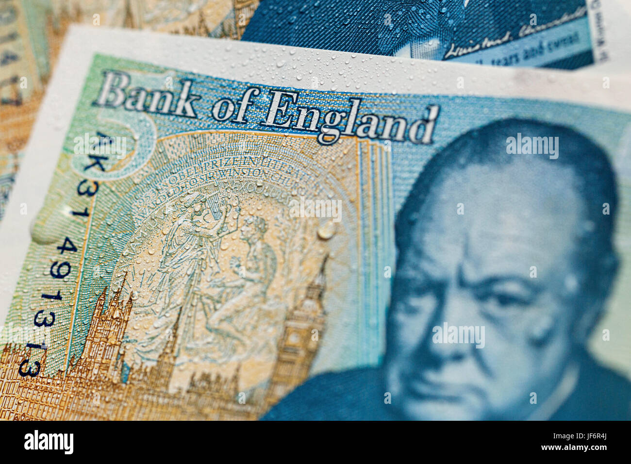Note cinq livres - Verso Banque D'Images