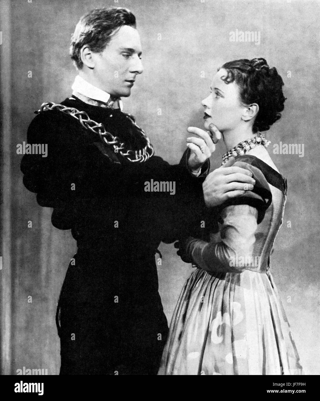 Hameau, avec John Gielgud (que Hamlet) et Jessica Tandy (comme Ophelia), au Nouveau Théâtre (maintenant appelé le , Noel Coward Theatre, Londres 1935). Écrit par William Shakespeare. Banque D'Images