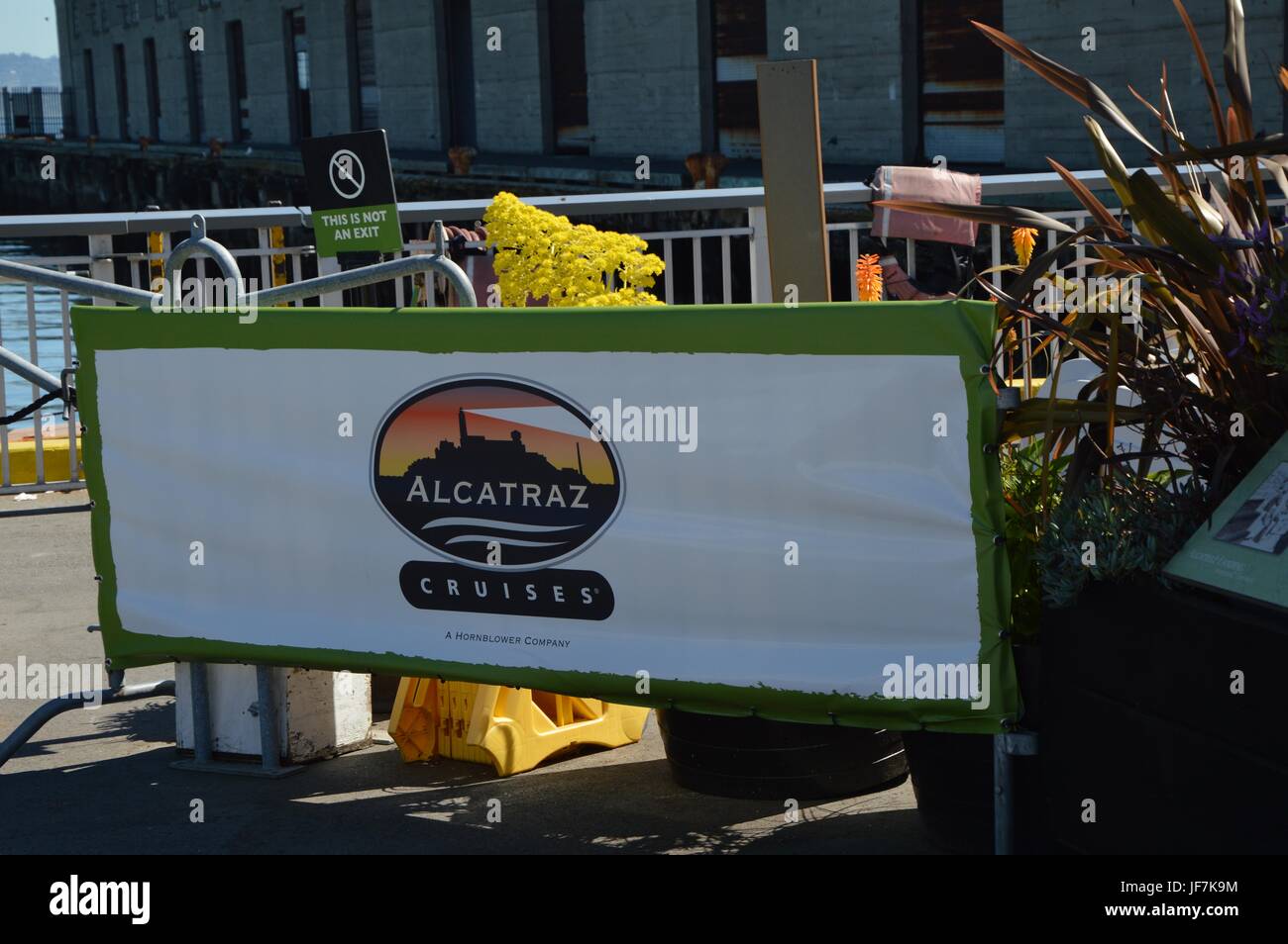 Alcatraz Cruises dans le Port de San Francisco à partir du 1er mai 2017, California USA Banque D'Images