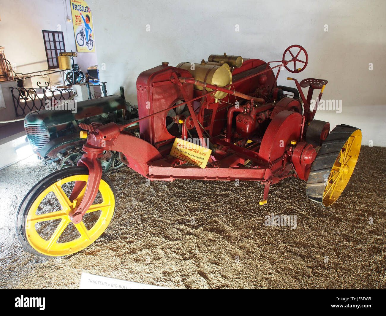 Tracteur Miniature BOURBON Promotionnel 1/87, Agricole Français, Vintage 1960
