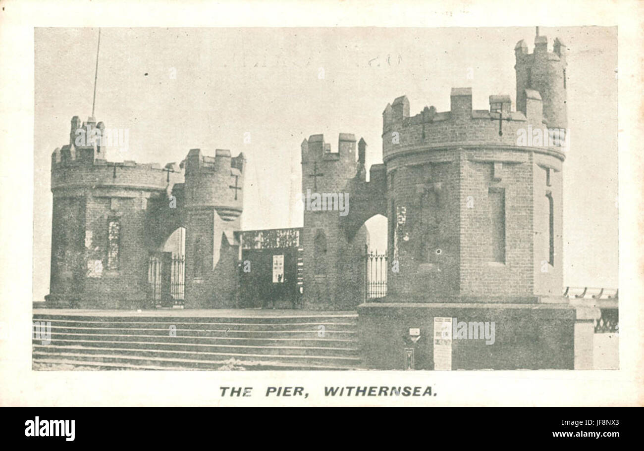 Les tours d'entrée de la jetée, Withernsea 1900 (archive ref PO-21-1-159) 34823312472 o Banque D'Images