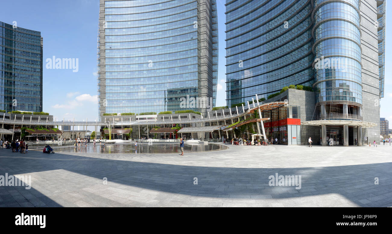 Bâtiments dans Piazza Gae Aulenti square, Milan, Lombardie, Italie Banque D'Images