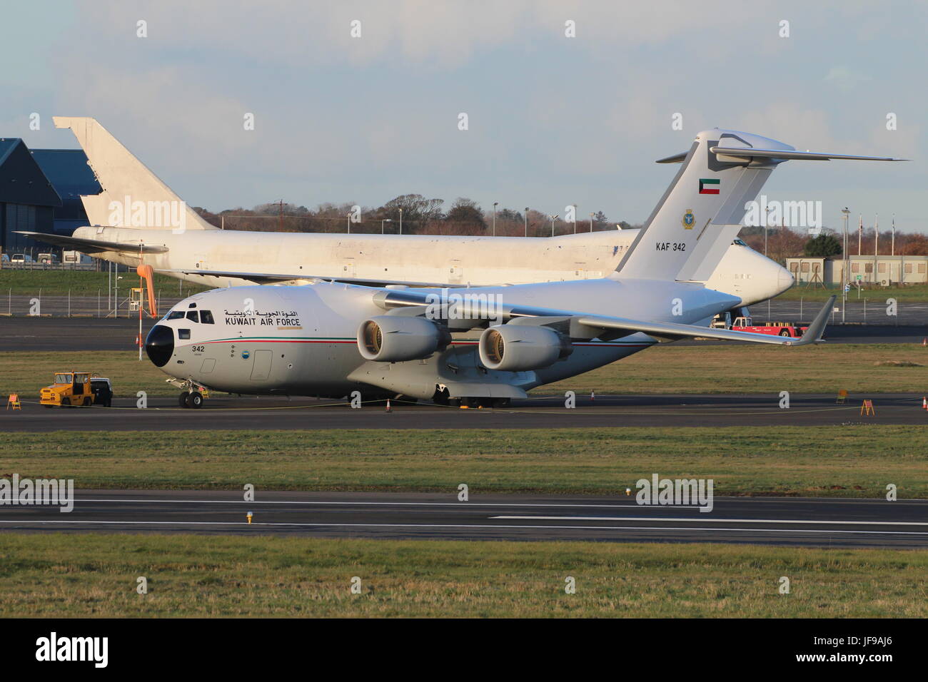 Le KAF342, un Boeing C-17A Globemaster III exploité par le Koweït, l'Armée de l'air à l'Aéroport International de Prestwick en Ayrshire. Banque D'Images