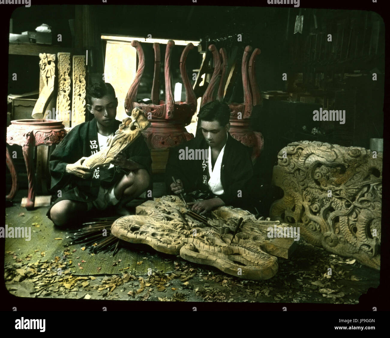 Explorez la riche histoire du Japon pendant la période Meiji (1868-1912) à travers des œuvres picturales rares, mettant en valeur sa vie sociale et ses coutumes. #MeijiPeriod #JapaneseHistory Banque D'Images