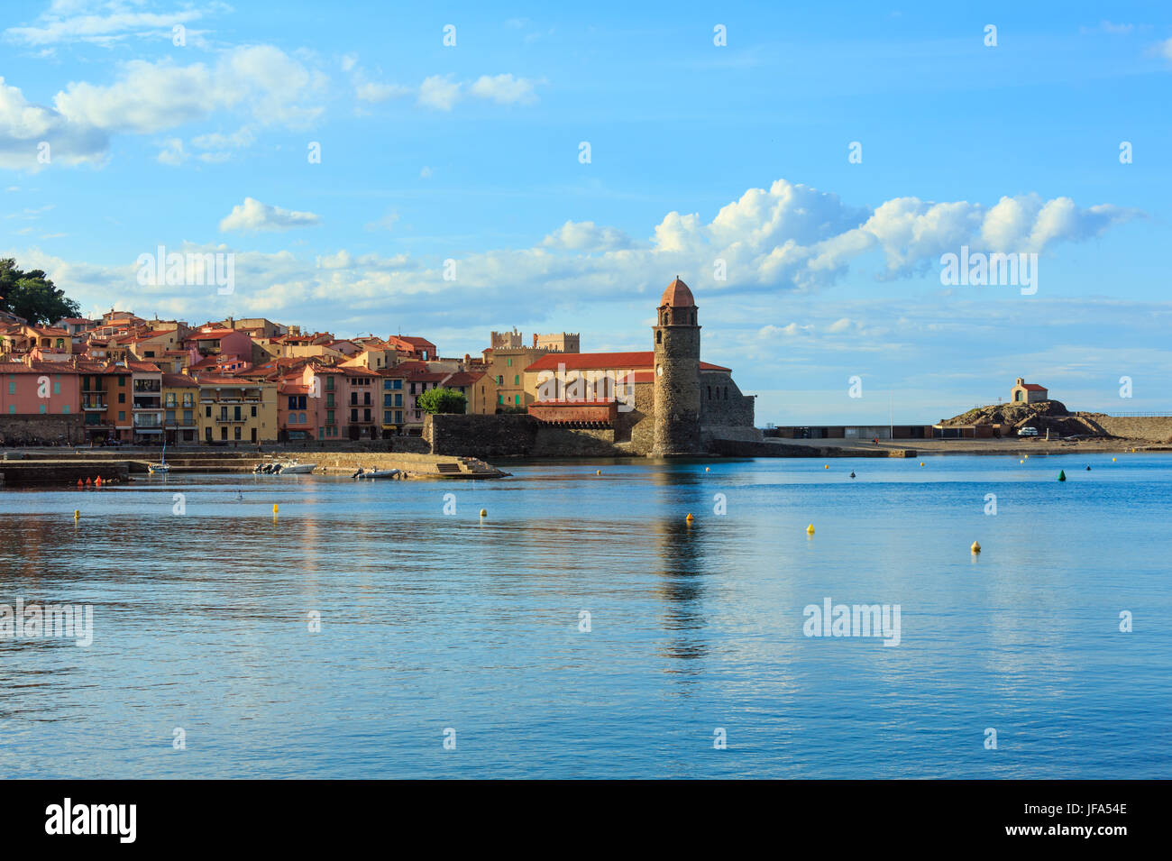 L'église le littoral, Collioure, France. Banque D'Images